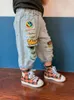 Barn Rippade Denim Capri Byxor Tide Boys Qi Gai Ku Western Style Barn Baby Sommar Tunna Byxor Kids Male LJ201019