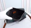 Volga 스트랩 디자이너 남자 숄더백 크로스 바디 메신저 가방 고품질 카마라 가방