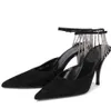 Elegantes sandalias Vesper Sling Zapatos para mujer Bombas de marca con puntera en punta de gamuza adornada con cadena Correas de tobillo Lady High Heels EU35-40
