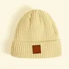 USA Marka Designer Winter Nicied CH Beanie Etykieta Zima Pionowa Dzianina Wełna Czapka Unisex Folds Casual Czapki Kapelusz 5 Kolor Najwyższej jakości