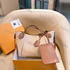 M51950 M54350ショルダーバッグDesinger Pierced Flower Decoratory Leather Hina Small Handbag Women Bucket Handbag Shopping Cross252Y