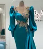 Vestido de noche de sirena con cuentas sexy, vestidos de fiesta de satén azul de manga larga con tren, ropa de fiesta para mujeres famosas BES121