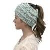 Feanie/crânio Caps Mulheres Chapéu de turbante Tabas de cabeça malhas de coloração sólida made de tricô elástico Feminino feminino Ear protegido Warm Winter Headba