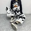 Houzhou Hippie Cow Print Jumpsuits Harajuku Cow Mönstrade byxor Korean Stil Överaller Casual Baggy Wide Leg Pants Spring CX220310