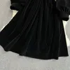 新しい秋のヴィンテージソリッドボタンフルレディドレスAラインvネックパフスリーブ女性ドレス2022