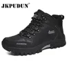 Winter Leder Knöchel Männer Casual Schuhe Outdoor Wasserdichte Arbeits Werkzeug Herren Wandern Turnschuhe Warme Militär Schnee Stiefel Y200915