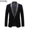 PYJTRL Maschio Plus Size Classico Nero Scialle Risvolto Velluto Blazer Uomo Moda Casual Matrimonio Sposo Giacca da vestito sottile Cantanti Costume 201006