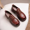 Mulheres Brown Sapatos Únicos 2022 Nova Camada Superior de Couro De Couro De Couro Espaço De Fundo Botons