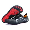 Sommarvattenskor kvinna strand sandaler andningsbara barfota skor sneakers män aqua skor dykning bad strumpor zapatillas mujer y200420