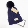 Zimowe czapki dla kobiet ciepłe piłkę do włosów podwójnie grube czapki modne kolory szerokie mankiety młode czapki 5728272
