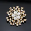 Or flocon de neige broche diamant perle corsage broches écharpe robe affaires costume boucle broches pour femmes mode bijoux volonté et cadeau de sable