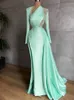 Długie rękaw Mint Green Satin Syrenki Suknie Wieczorowe 2022 Z Szczur Koronki Zroszony Robe De Soiree De Mariage Bal Sukienka