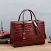 2021 جديد طلاء نمط التماسيح المرأة حقيبة أزياء كبيرة حمل المحمولة واحدة الكتف قطري