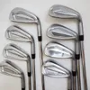 Brand New Men `s Golf Irons JPX 921 Clubes de golfe 4-9PG / 8PCS Eixo de aço flexível R / S com tampa principal