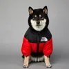 Le chien face face à la veste d'hiver épais chien chaude vêtements de luxe chiens vêtements Schnauzer français Bulldog Designer Vêtements pour animaux de compagnie rouge 3XL A178