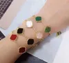 6 kleuren Mode Klassieke 4/4 Klavertje Bedel Armbanden Bangle Chain hoge kwaliteit Agaat Shell Parelmoer voor Vrouwen Meisjes Bruiloft Sieraden Vrouwen geschenken-A