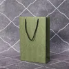 Nuovo sacchetto regalo verde Coulisse Scatole G Borse di stoffa Display Cinture di moda Sciarpe Vestiti Borse di tela Gioielli Collane Bracciali Orecchini Portachiavi Imballaggi per la vendita al dettaglio