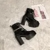Nuovi stivali alti con plateau neri in pelle verniciata Stivali moda donna Donna 2020 Caviglia suola antiscivolo resistente all'usura1