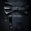 Bow Ties Jemygins 2022 Originele ontwerp Nieuwheid Heren Feather Tie Green Stitching Gift Box Set Wedding Birthday Fred22