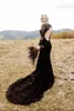 중공 비치 클래식 레이스 블랙 고딕 양식의 공주 웨딩 드레스 2019 긴 소매 등이없는 맞춤 제작 신부 가운 채플 기차 로맨틱