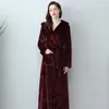 Mäns Flannell Bath Robe Mäns Höst och Vinter Mode Hooded Cardigan Tjockat Utökat Hem Slitage Par Pyjamas