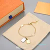 Luxus-Halskette Charm Armband Europa Amerika Modestil Lady M61084 Titanstahl gravierte Buchstaben vergoldete Halsketten