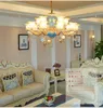 Candelabros clásicos americanos Azul europeo Elegante Lámparas de araña de cristal Accesorio LED Gran Villa Hall Iluminación interior para el hogar Lámparas colgantes de lujo Dia97cm H63cm