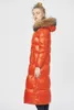 Piumino da donna Parka 2022 Collo di pelliccia di procione di lusso con cappuccio Giacca d'anatra bianca Cappotto invernale Donna Giacche lunghe imbottite WXF2311