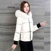 Kvinnors Vinter Sheep Sharing Overcoat Ladies High Waist Slim Faux Fur Jacka Kvinna Fake Hooded Short Coat 211220