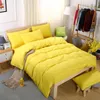 Classic Simple Solid Sold Color Sets Sets King Rainha Twin Twin Tamanho Puro Amarelo Duvet Capa Folha Plana Fronha (s) Conjunto de 3 / 4PCS 201021