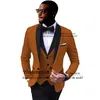 Męskie garnitury Blazer Slim Fit 3 sztuki Groomsmen Płaszcz Płaszcz Kamizelka Pants African Tuxedos Wedding Formal Party Kurtki Man Suit W1217306C