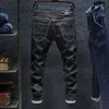 Jesień Winterr czarne i niebieskie dżinsy męskie spodnie jeansowe męskie wysokiej jakości dopasowane dżinsy marki Plus rozmiar 40 42 44 46 201120