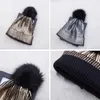 BeanieSkull Caps Dames Meisjes Winter Warm Metallic Glanzend Gebreide Gehaakte Muts Met Pom Zilver Goud2902552