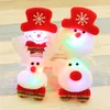 Kerstversiering met lichten Creatieve Santa Claus Snowman Gloeiende Broche Kinderen Kerstcadeaus Feestartikelen W-00335