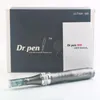 Os mais recentes dr caneta M8-W / C 6 velocidade de fio de MTS sem fios microagulha derma fabricante caneta sistema terapia micro agulhamento