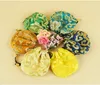Wholesale sac de bijoux 10cm organisateur petit sac à main sac de cadeau multicolore sacs de pièces chinois Lucy Little Silk Pouch Promotions d'entreprise