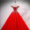 Ny röd quinceanera klänningar bollklänning tulle pärla applikationer söta 16 klänningar plus storlek lång formell kväll prom party gowns qc1558