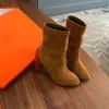 Venda Quente - Mulheres Meio Curto Botas Botas de Salto Alto Rodada Tênis De Tee Stretch Shoes Mulheres Alta Qualidade Marca Elástica Sock Calçado tamanho 35-40