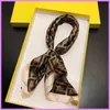 Designer Women Silk Scarf Fashion Letter pannband Nya halsdukar Märke Small Scarf Variable Headscarf Accessories Activity Gift G227013F
