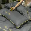 Роскошные египетские хлопчатобумажные постельные принадлежности сплошные цветные вышивальные кровати комплект одеяла Крышка для одежды Кровать простыня с плоской кроватью простыня наволочки LJ201127