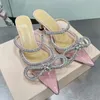 Дизайнерские сандалии на высоком каблуке Женщины лук узлы Bling Crystal тапочки заостренные носки Дамы каблуки Мулы Летняя вечеринка свадебные туфли женщины