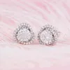 Transgems Boucles d'oreilles en forme de fleur en or blanc 14 carats Type de halo Centre 1ct F Couleur Moissanite Boucles d'oreilles en diamant Push Back Y200620