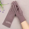Cinq doigts gants hiver femmes écran tactile Plus velours à l'intérieur de la section mince Style simple garder au chaud lettre broderie femme gants1