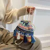 Shoppingkassar kvinnor sommar halm rotting vävt hink tote liten koppling handväskor retro tofs damer strand semester resa handväska bolso220307