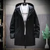 Marke Windjacke Jacken Männer Herbst Casual Lange Trenchcoats Männer Schwarz Mode Mit Kapuze Jacke Tasche Kleidung Plus Größe 201207