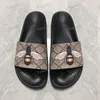 Pantoufles pour femmes luxe hommes pantoufles sandales chaussures de qualité supérieure 2022 nouvelle mode d'été large plat glissant pantoufle tigre abeille fleur