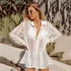 Sexy Beach Cover Up Maillot de bain Blanc Dentelle Glands Robe de plage Femmes Bikini Maillots de bain Maillot de bain Summer Beach Wear Tunique T200324