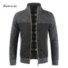 Mens Tröjor Vinter Män Tjock Varm Stickad Tröja Jackor Cardigan Coats Male Slim Stickade Jackor Windbreaker Kläder C1021