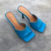 Ankomst mode tofflor höga klackar sandaler glider fyrkantig tå slip på fyrkantiga tå mulor skor kvinna sommar glider y200423