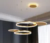 Lámpara de araña de anillo LED moderna con control remoto, luz colgante de techo regulable dorada con pantallas acrílicas para dormitorio y sala de estar